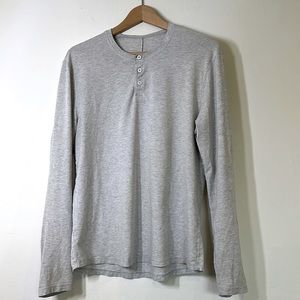 Lululemon 5 Year Long Sleeve Henley, Heathered Ultra Light Grey, Men’s Size M